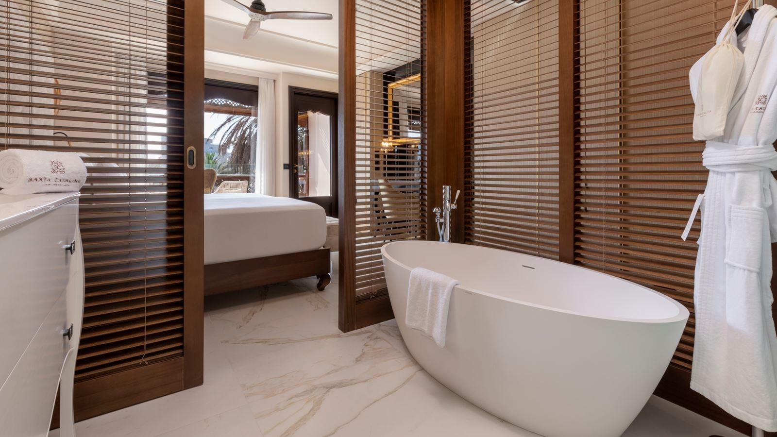 rooms-deluxe-superior