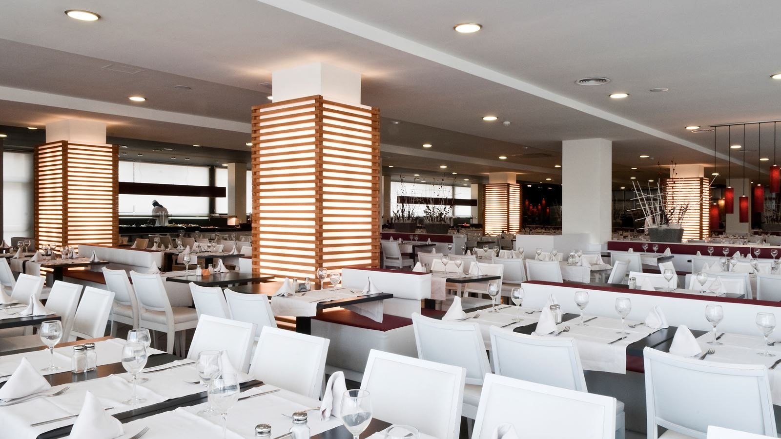 restaurants-augustus-restaurant