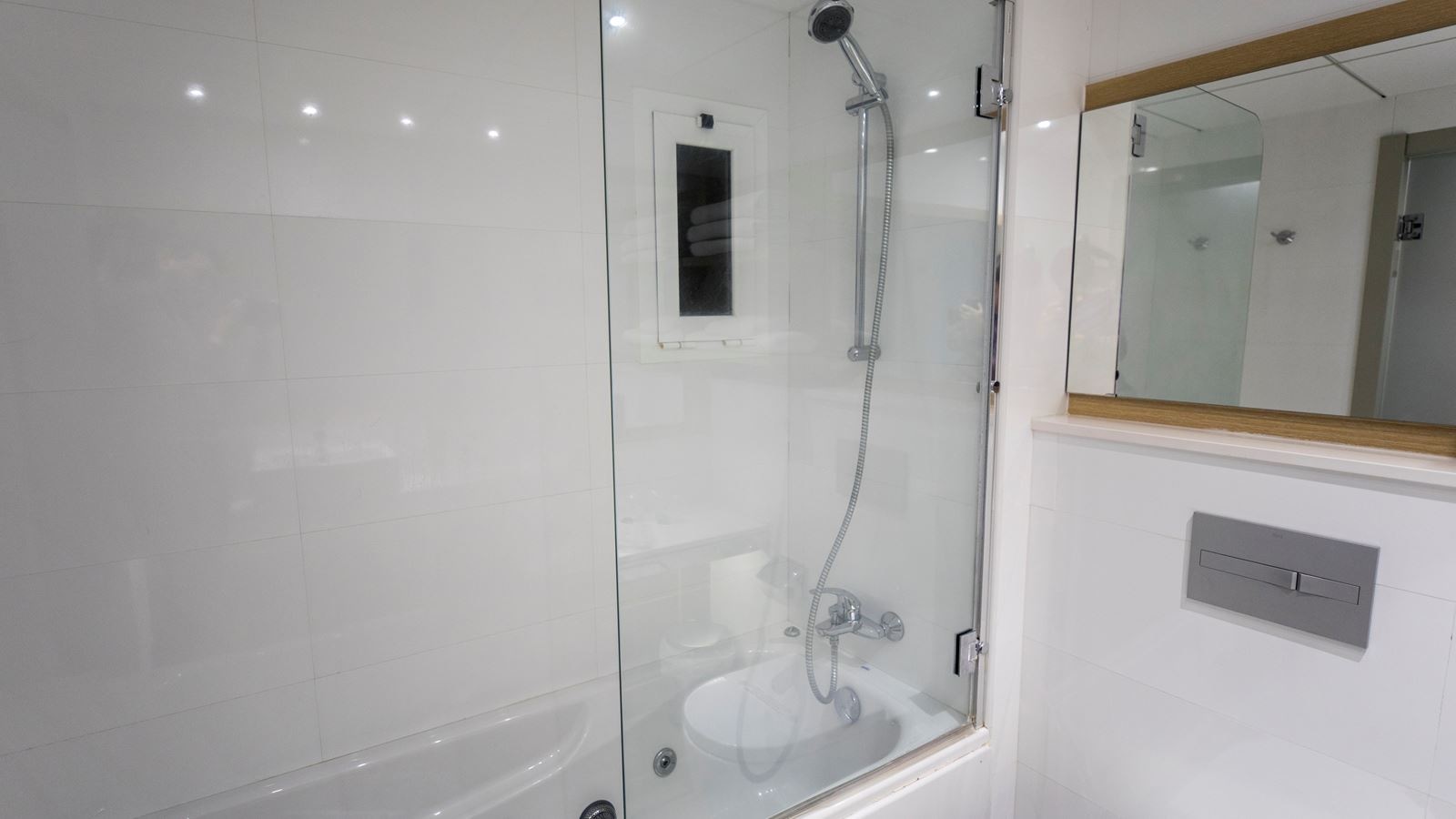 rooms-panoramic-room