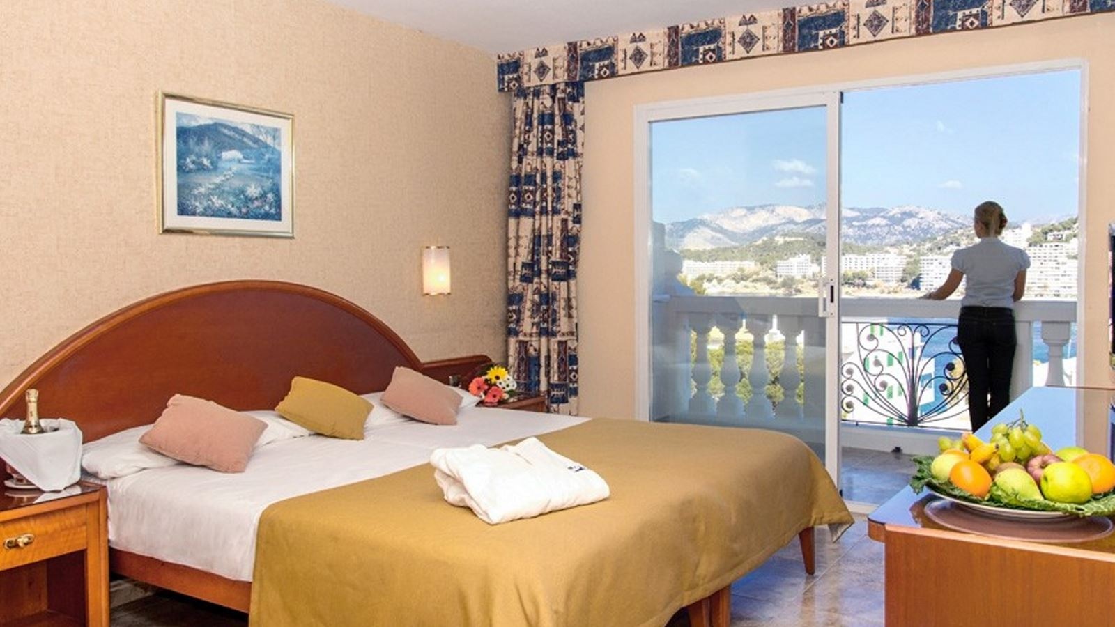 rooms-double-sea-view-with-balcony-or-terrace