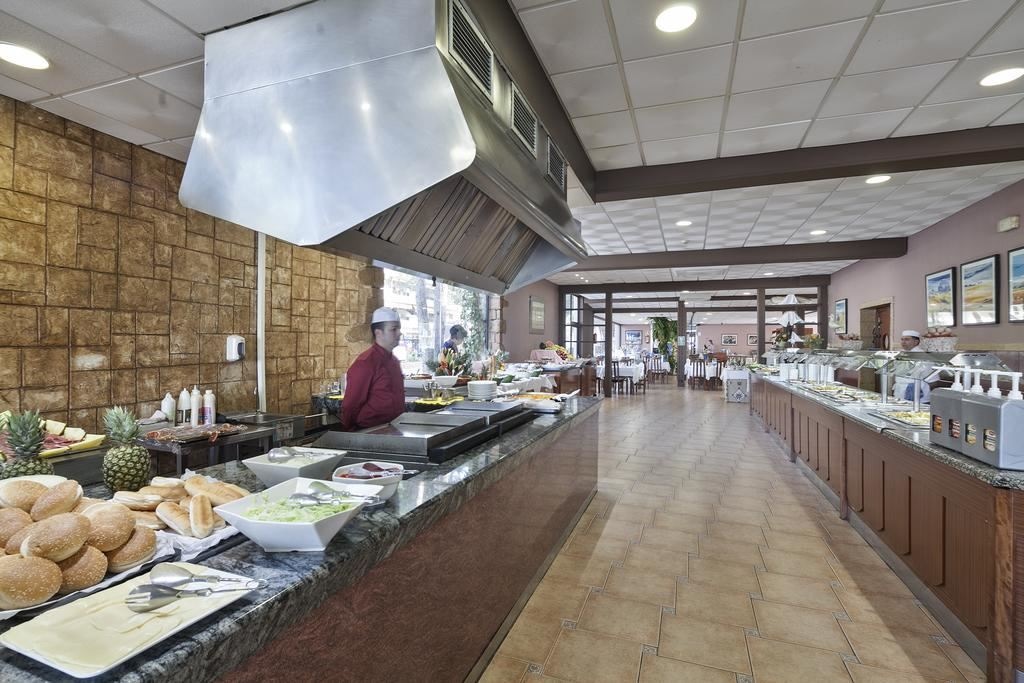 restaurants-restaurants