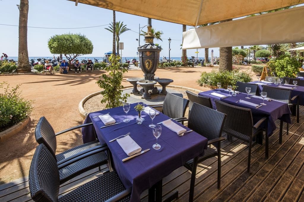 restaurants-restaurants