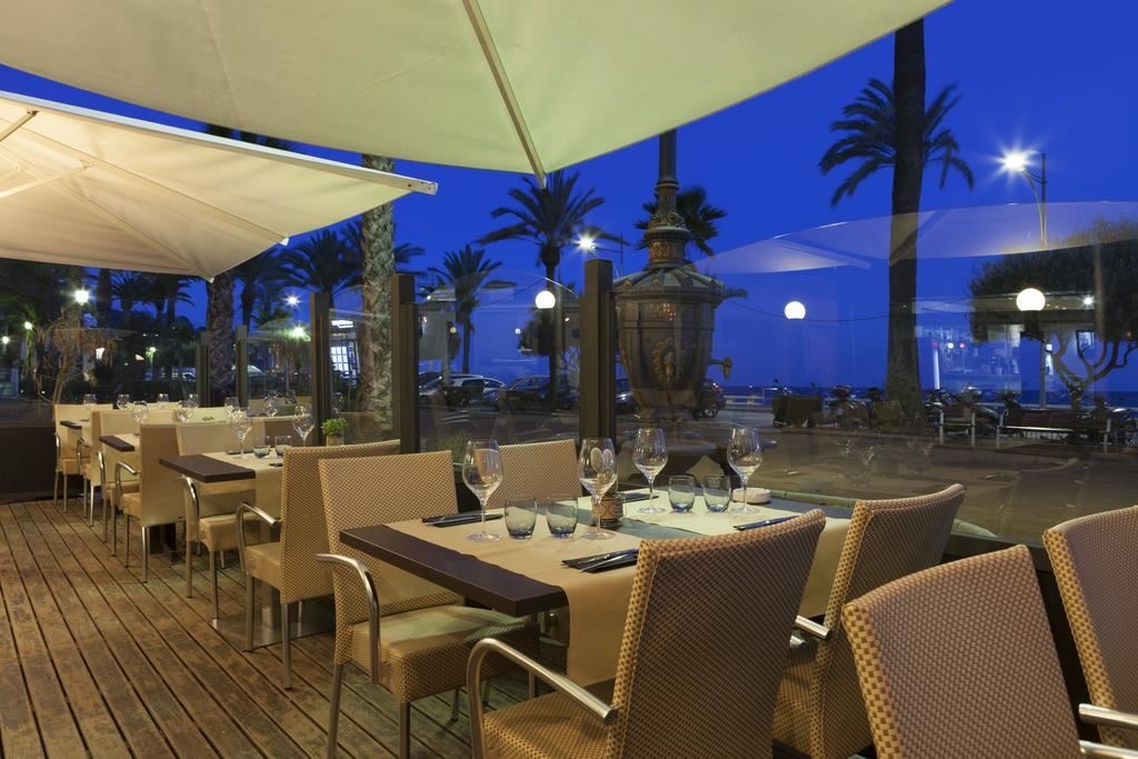 restaurants-restaurants