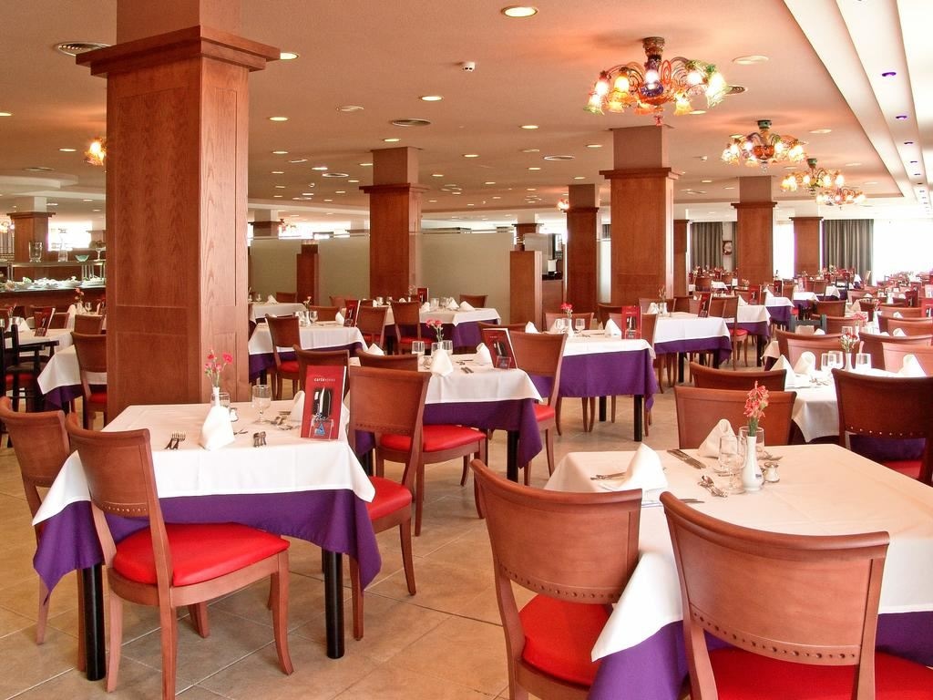 restaurants-restaurants