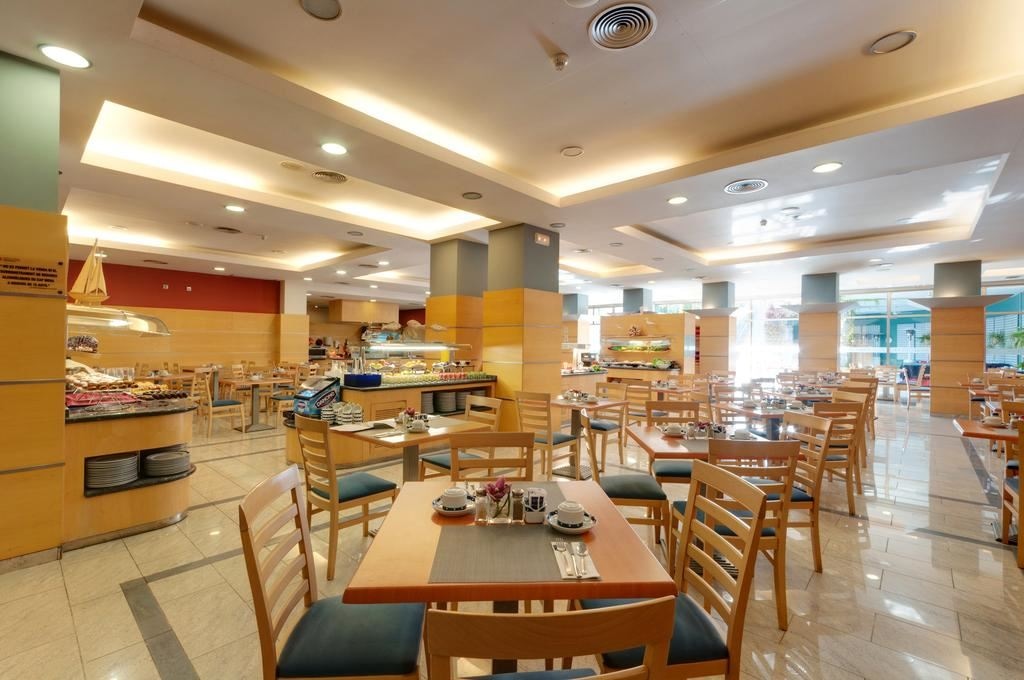 restaurants-restaurants