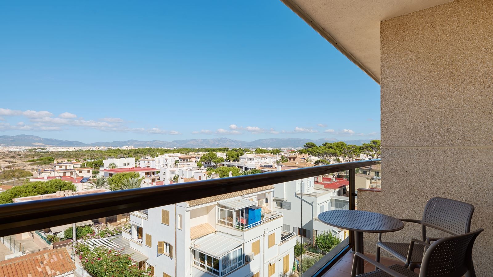 rooms-double-standard-with-balcony
