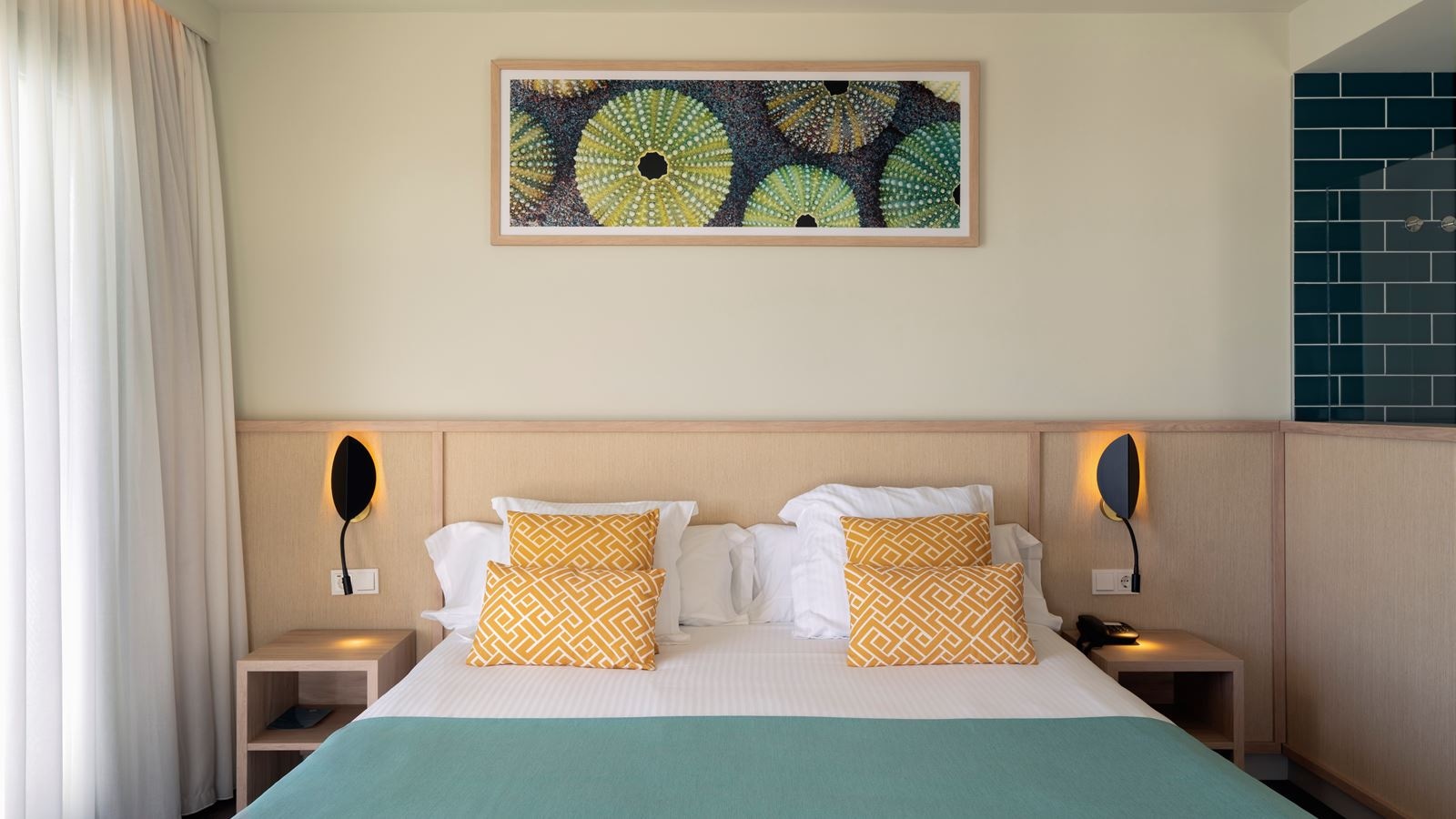 rooms-my-favorite-club-double-seafront-with-balcony