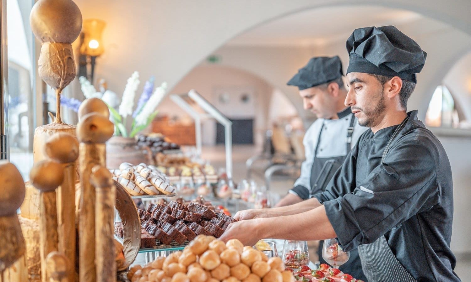 restaurants-main-buffet-restaurant