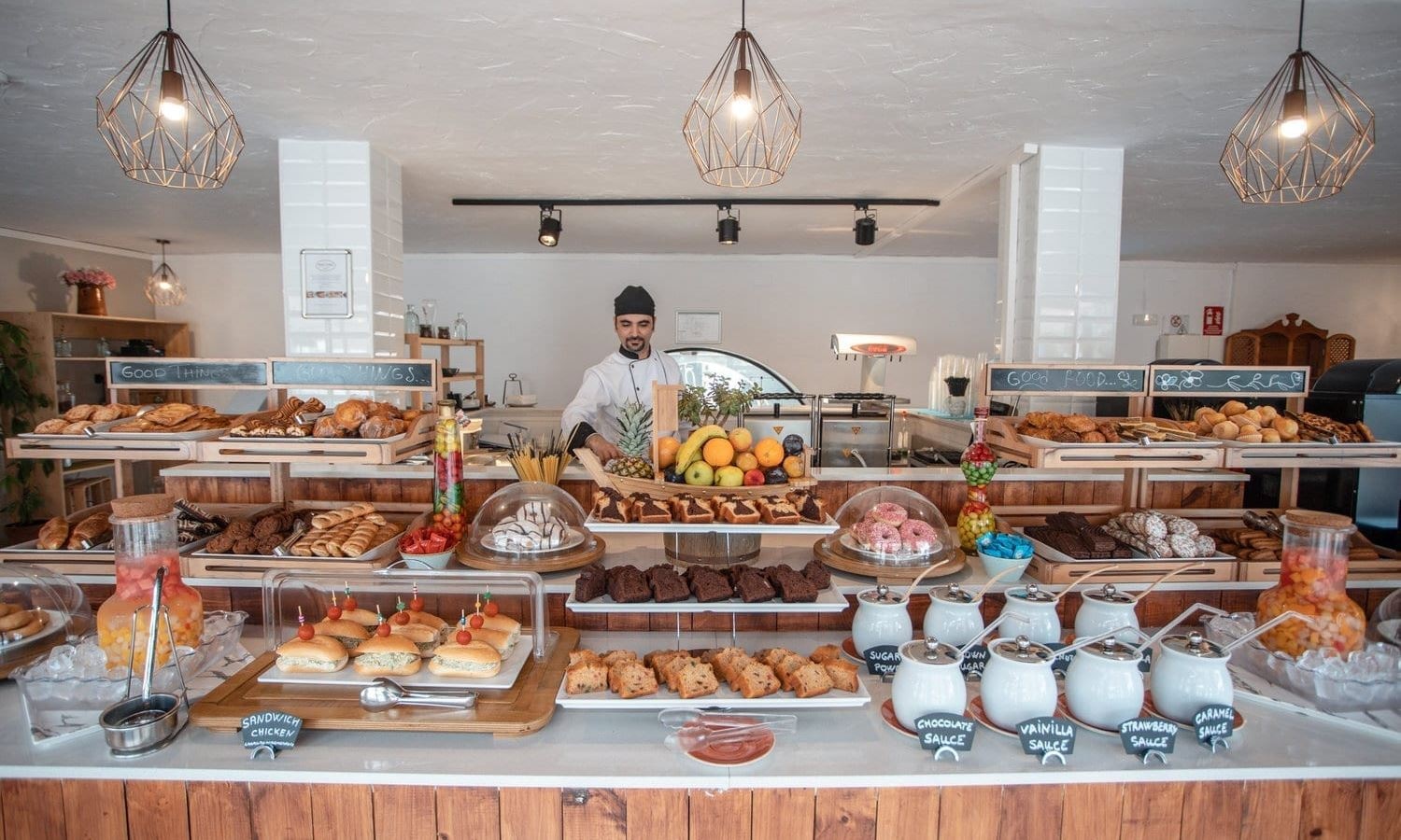 restaurants-main-buffet-restaurant