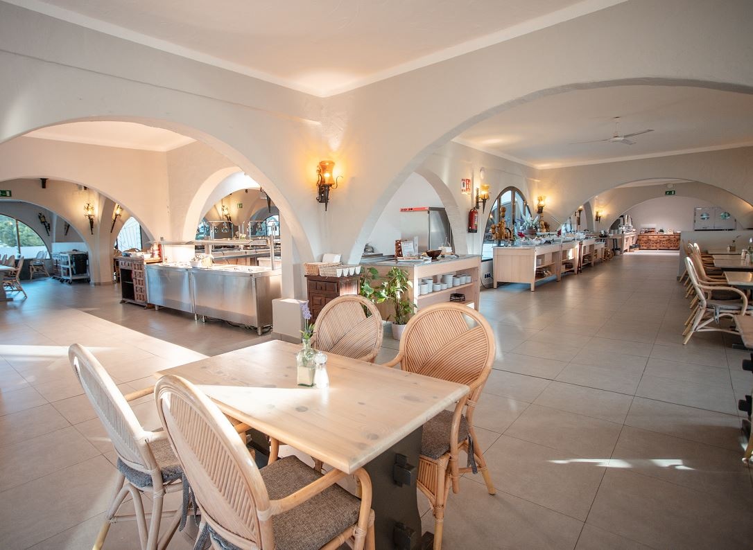 restaurants-main-buffet-restaurant