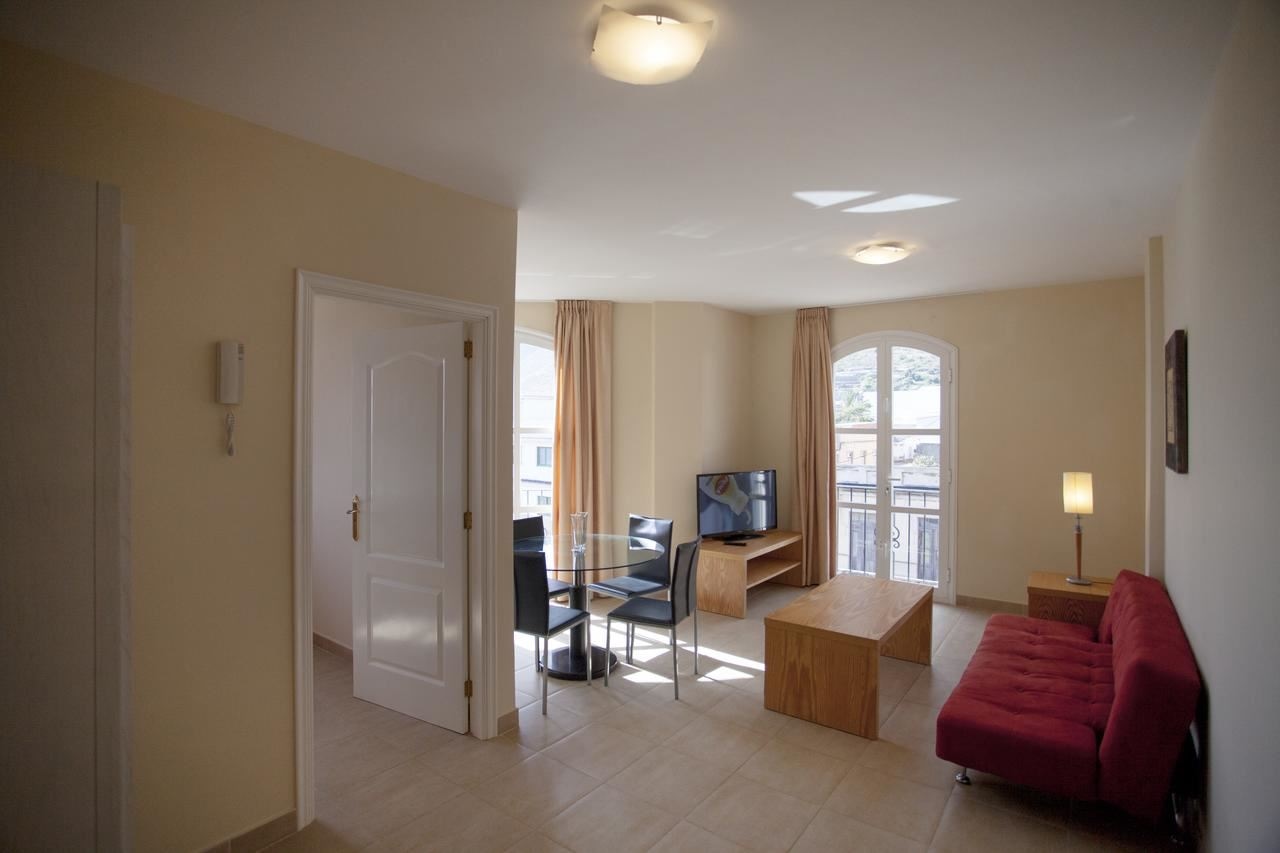 rooms-2-bedroom-apartment-standard