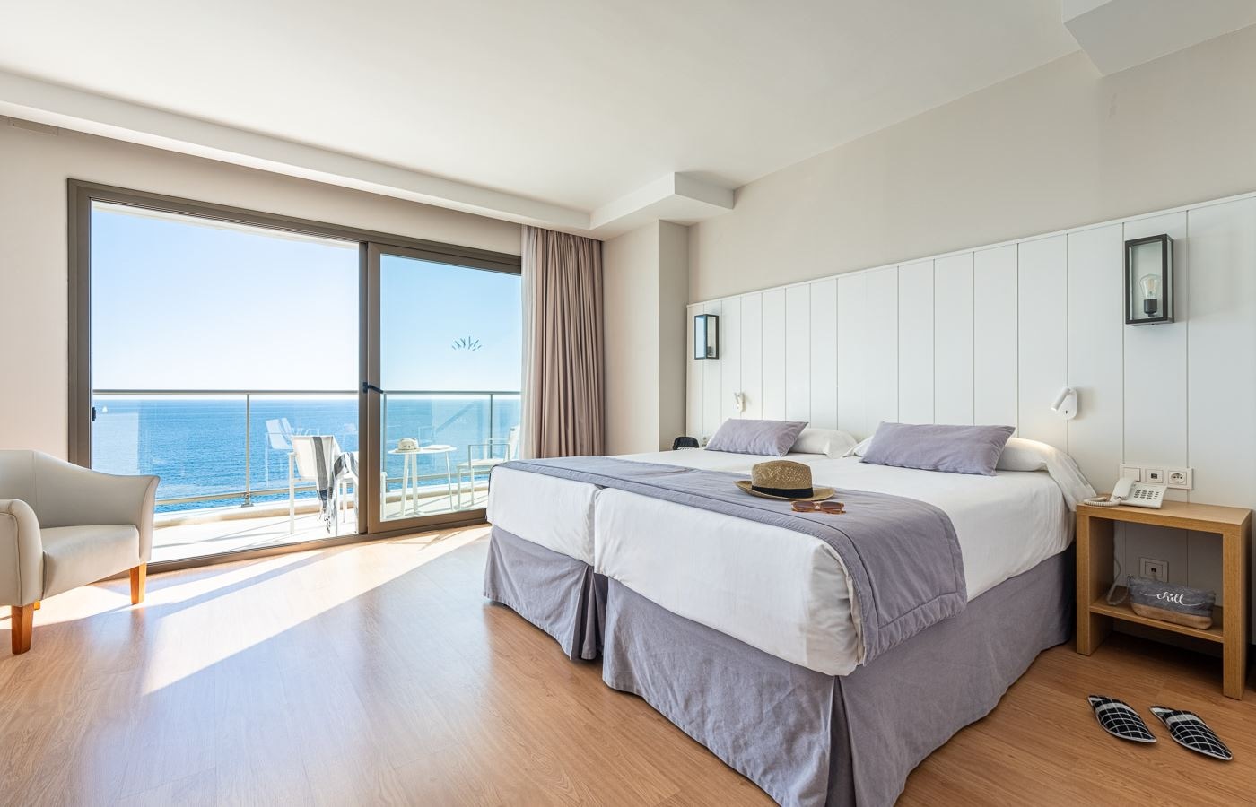 rooms-ds--superior-sea-view