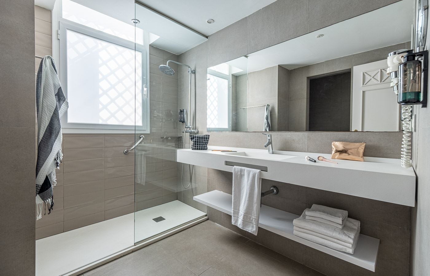 rooms-ds--superior-sea-view