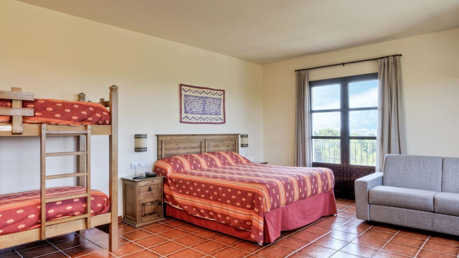 rooms-standard-room-with-balcony-or-terrace