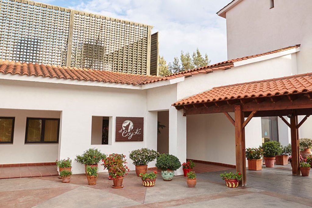 restaurants-el-coyote