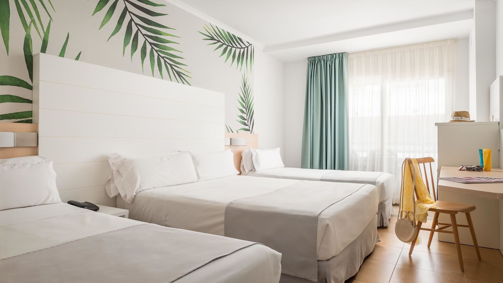 rooms-family-triple-room