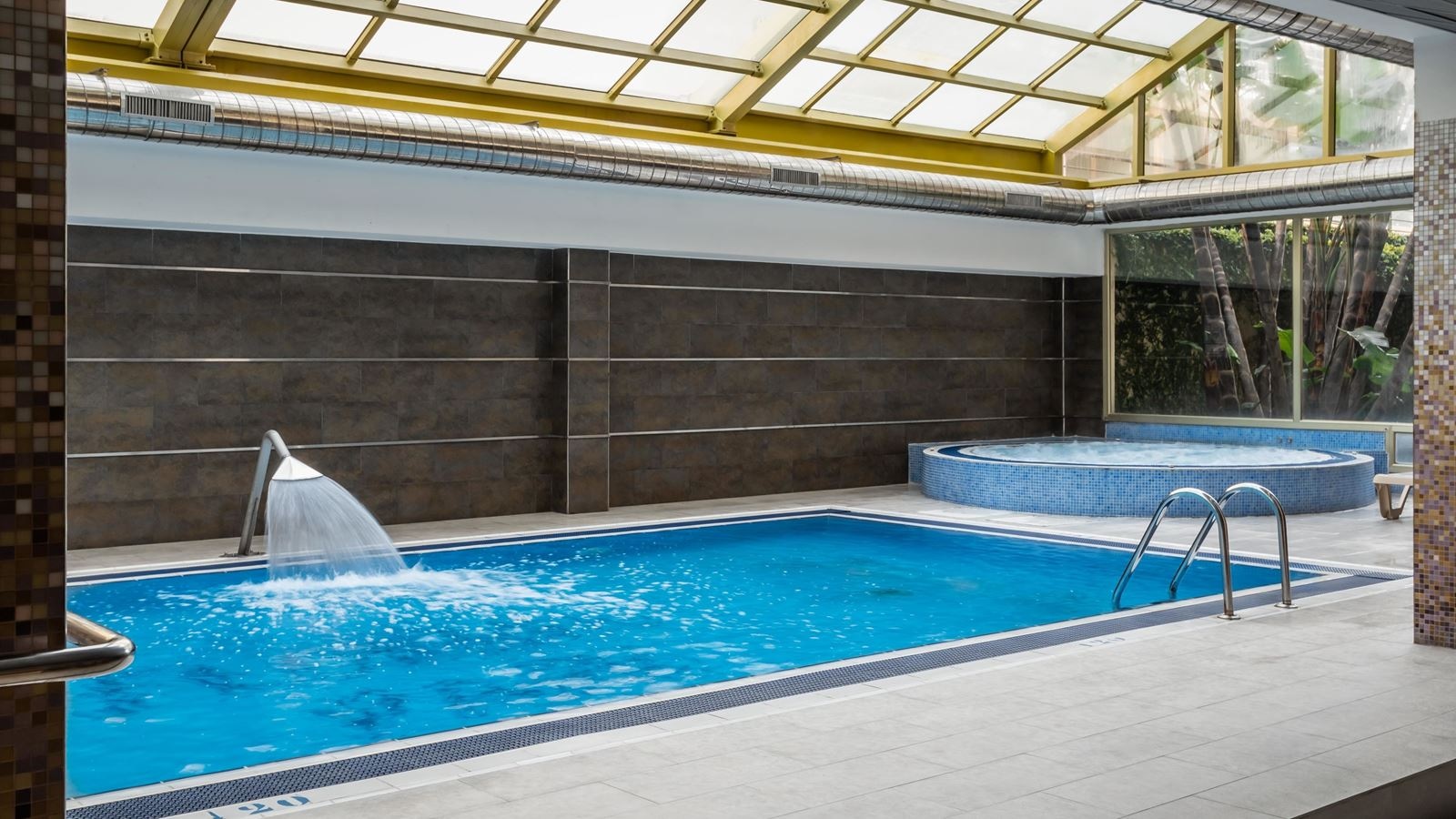 pools-indoor-pool