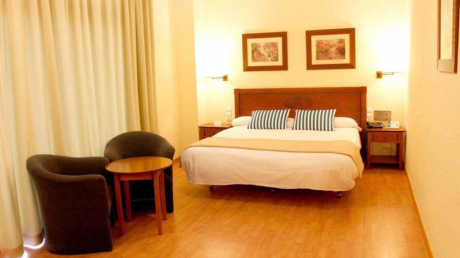 rooms-double-room-sea-view