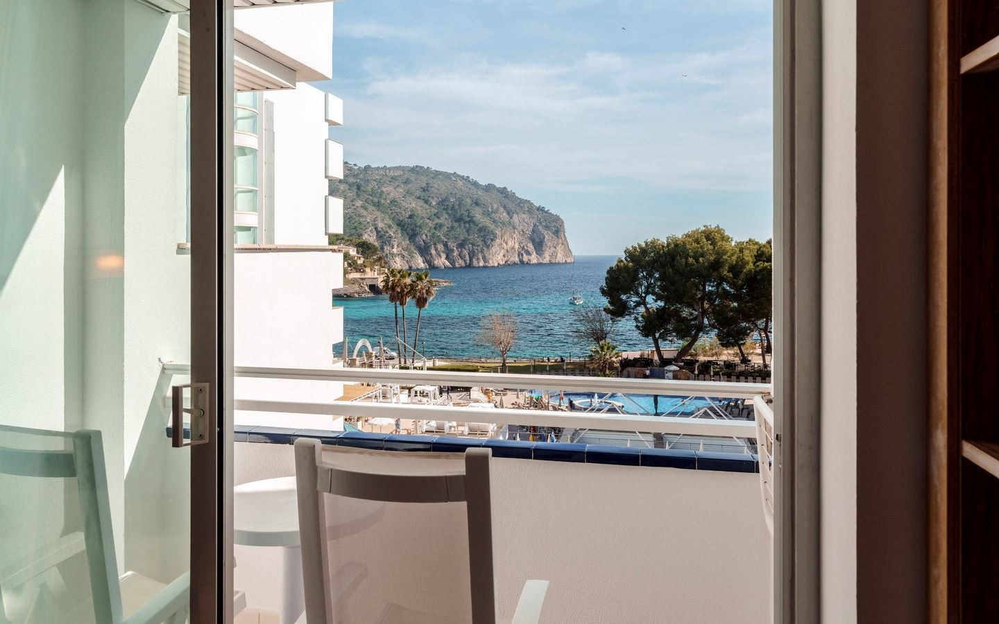 rooms-double-frontal-sea-view