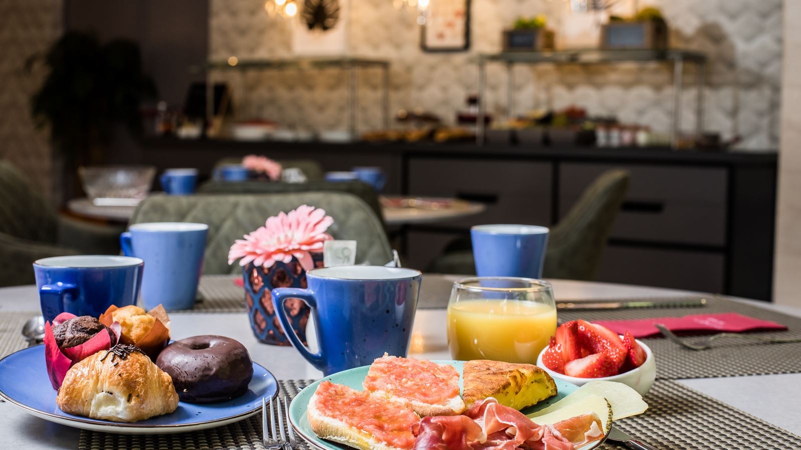 restaurants-restaurants