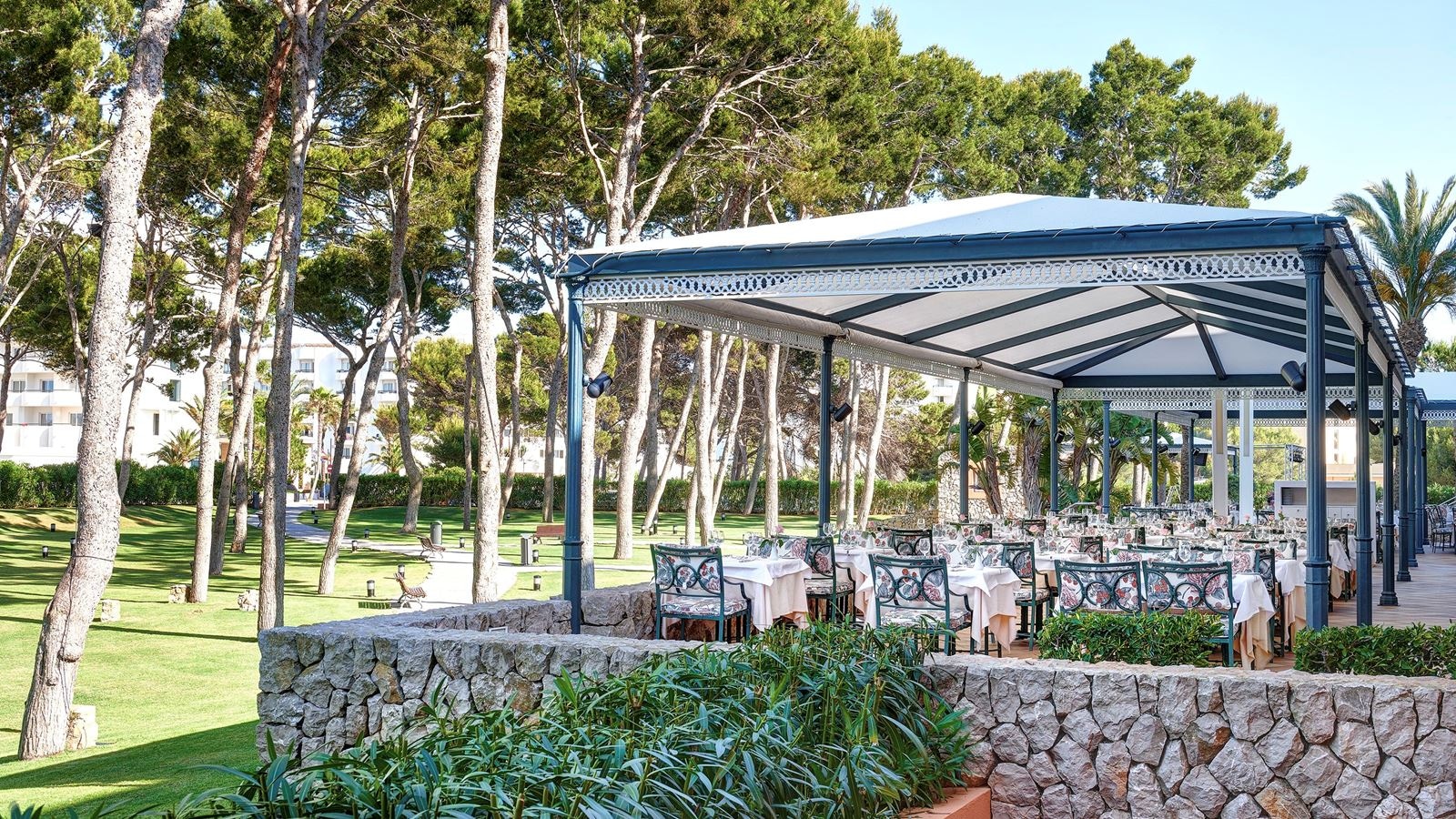 restaurants-main-restaurant