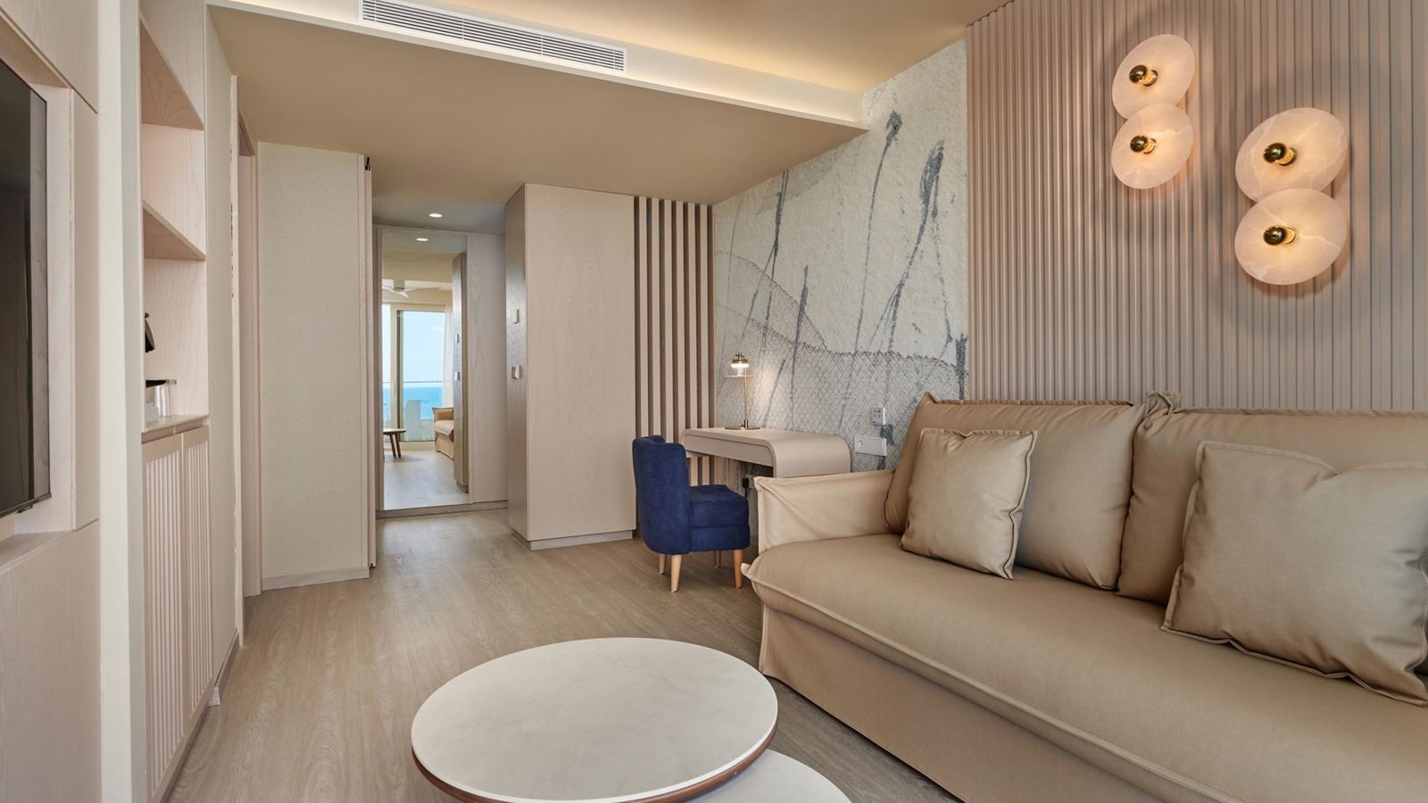 rooms-suite-front-sea-view