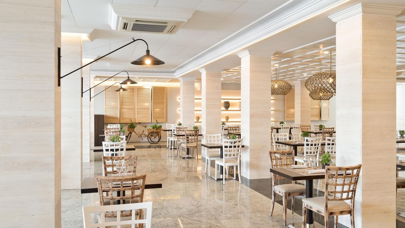 restaurants-buffet-restaurant