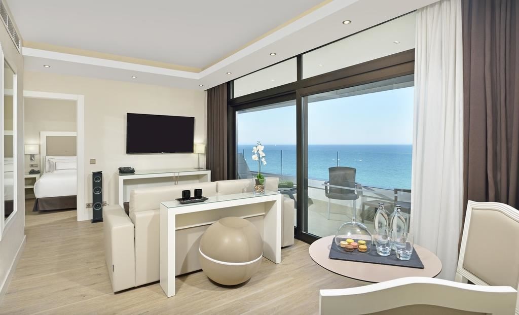 rooms-double-deluxe-sea-view-balcony-or-terrace