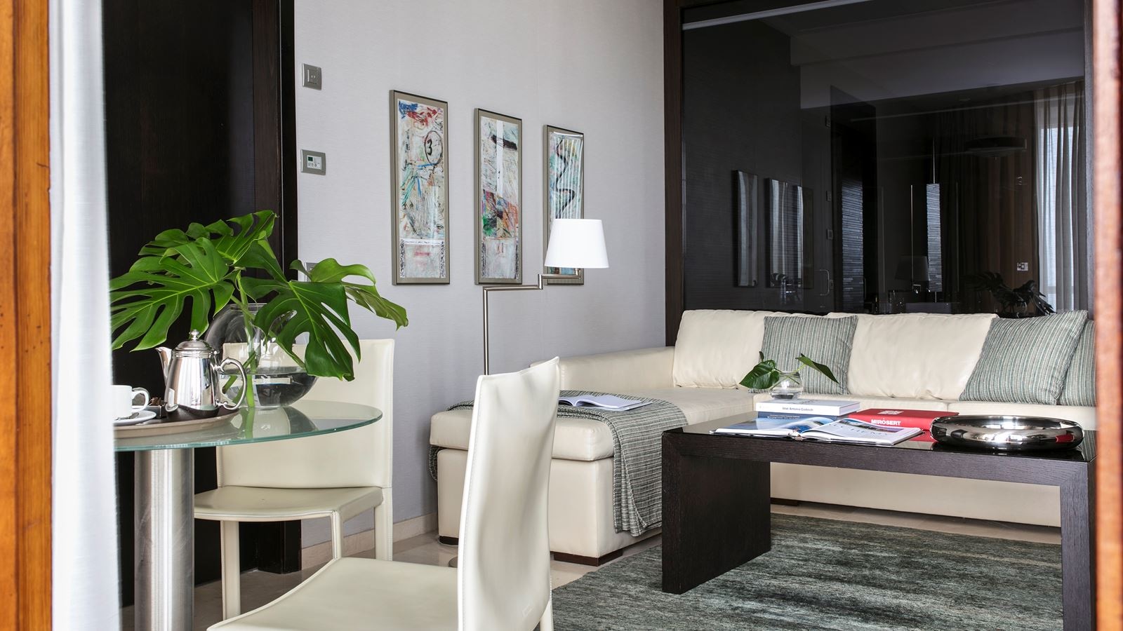 rooms-red-level-gran-suite-sea-view