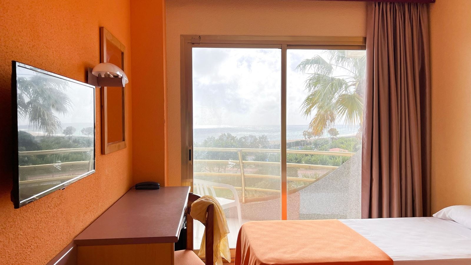 rooms-double-single-use-room