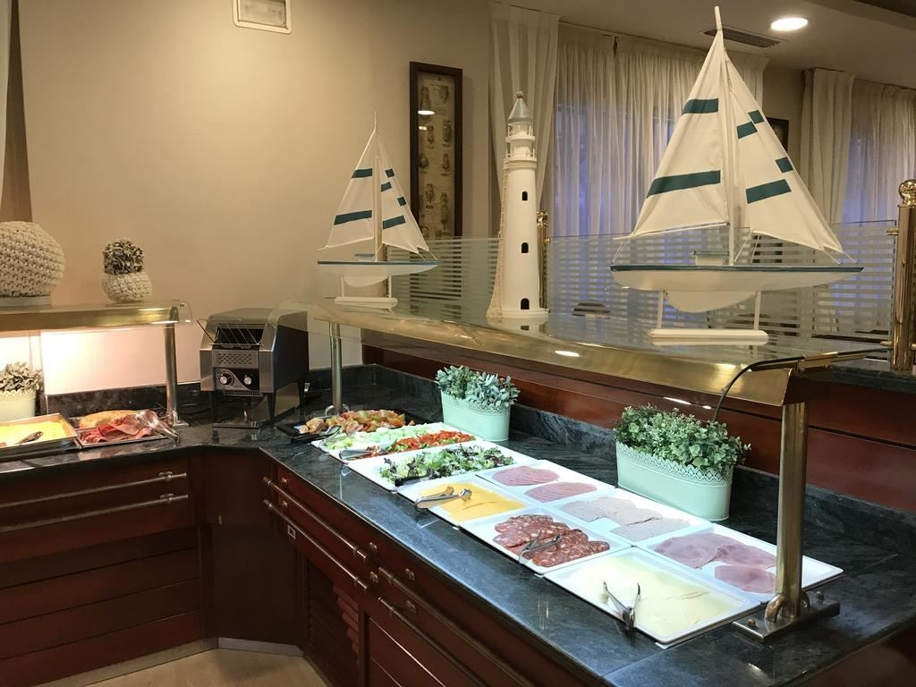 restaurants-restaurants