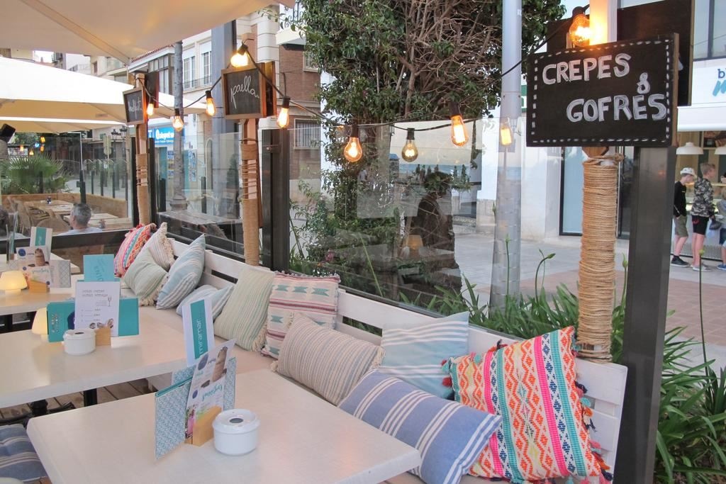 restaurants-restaurants