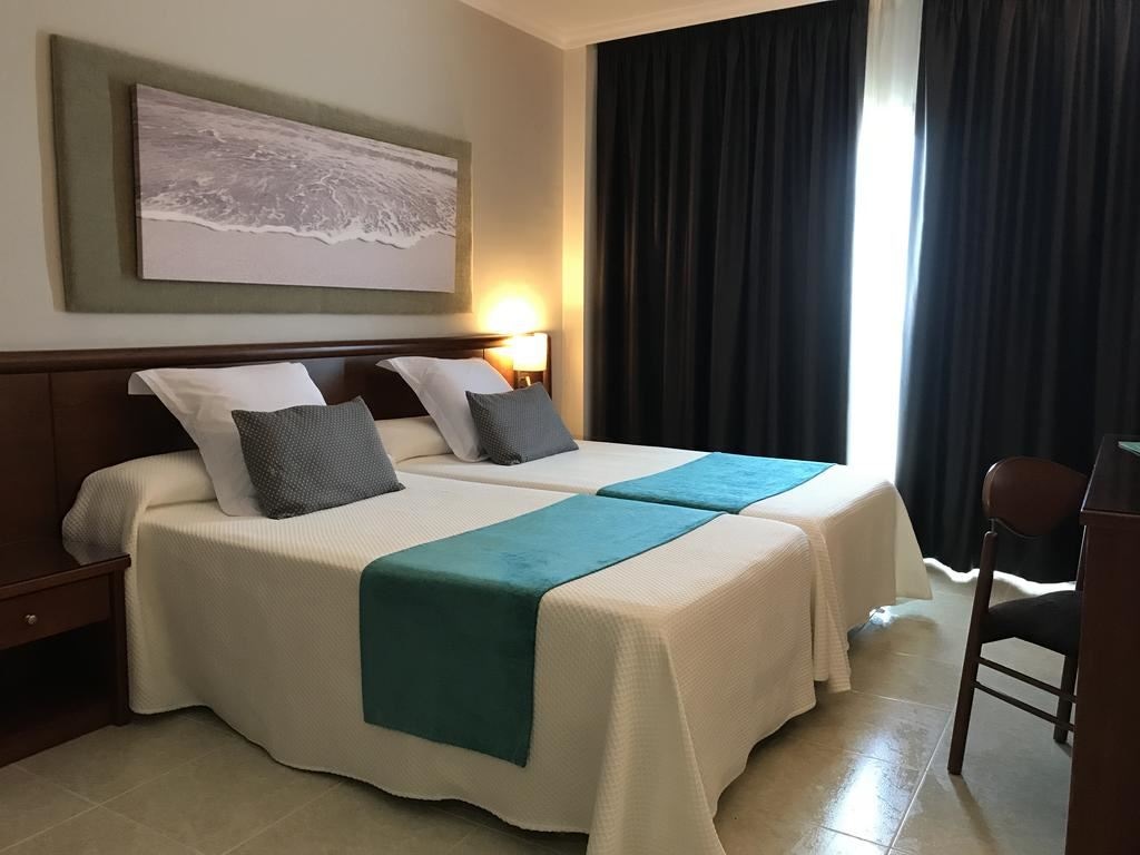 rooms-double-standard