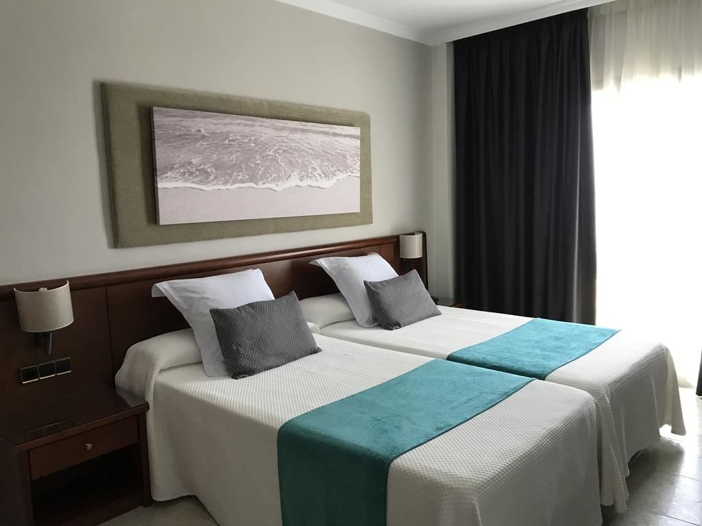 rooms-double-standard