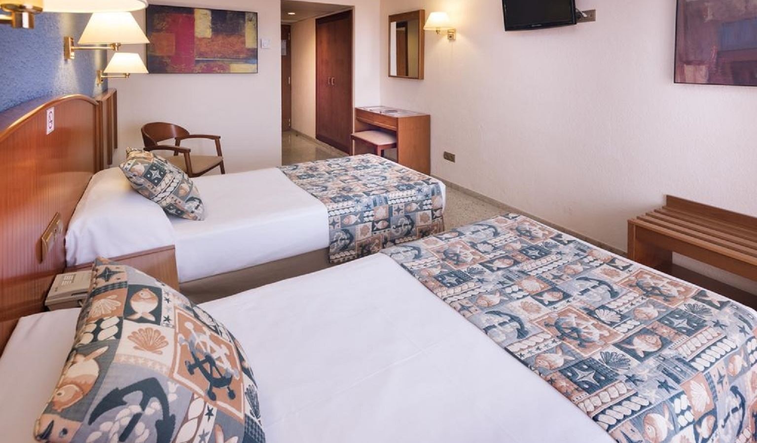 rooms-single-with-child