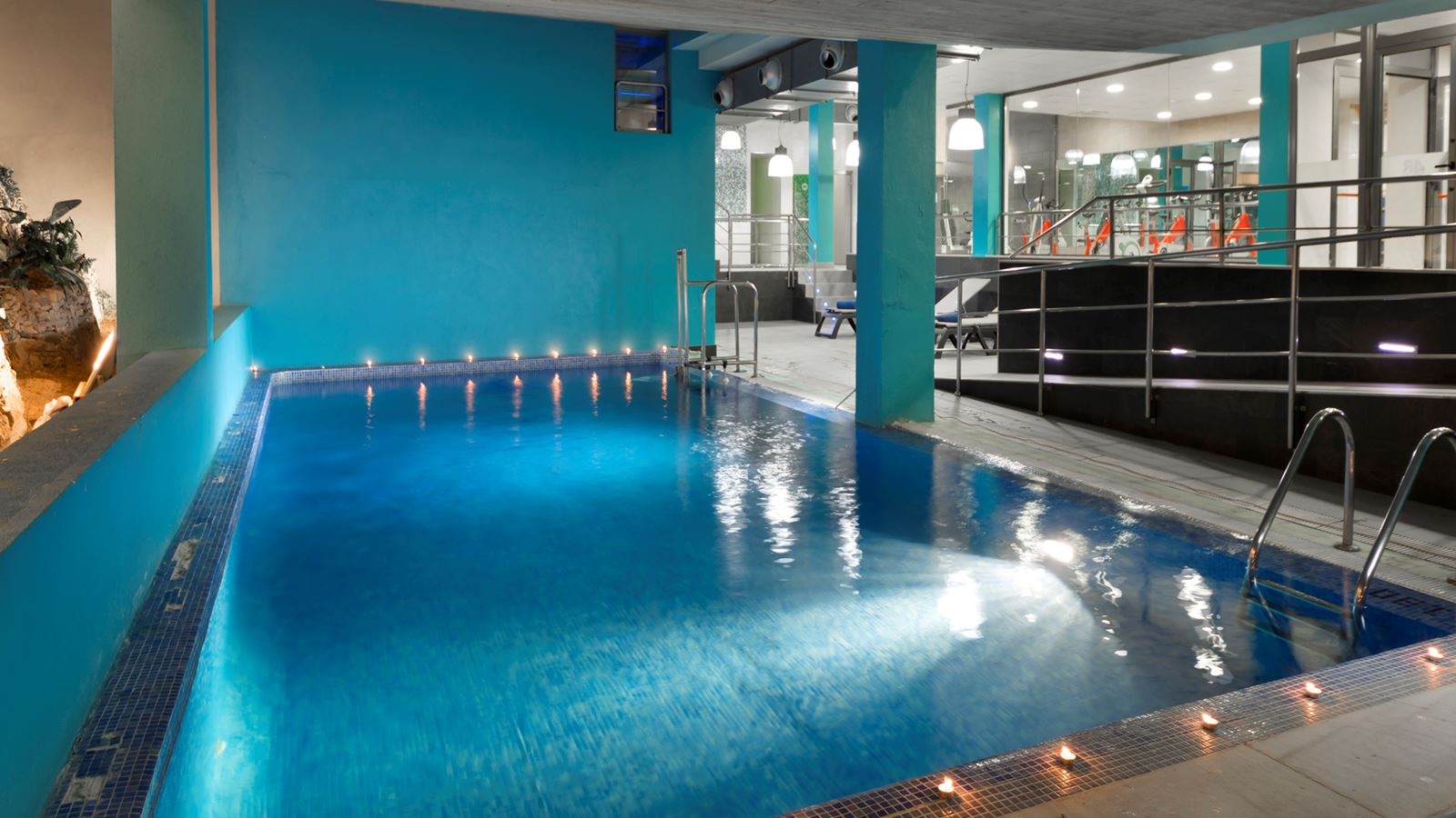 pools-indoor-pool