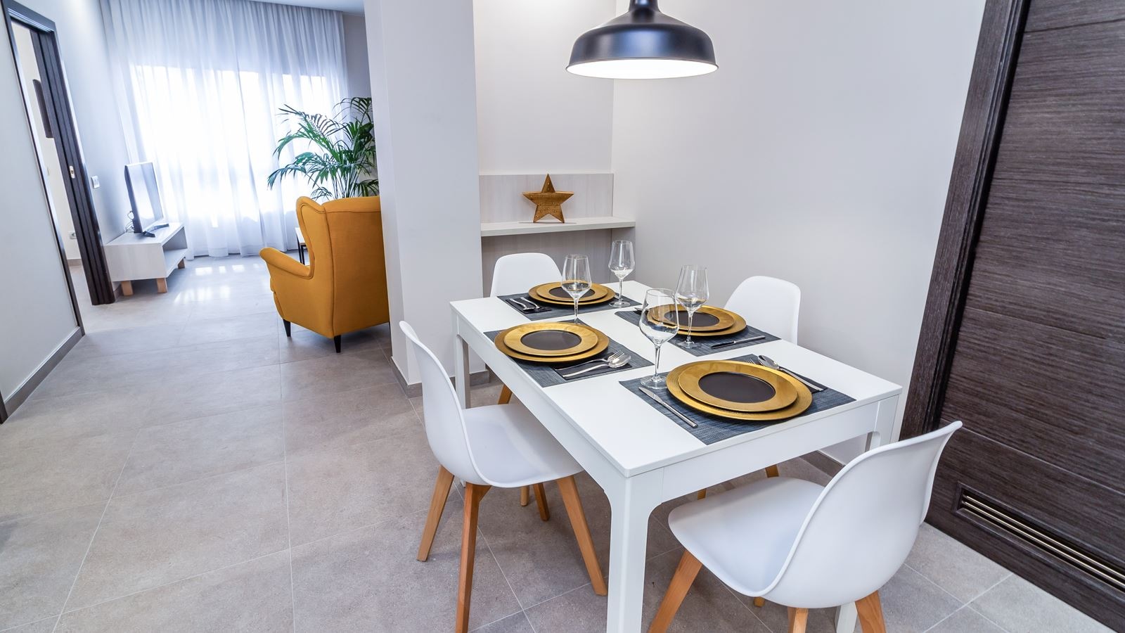 rooms-deluxe-suite-2-bedrooms