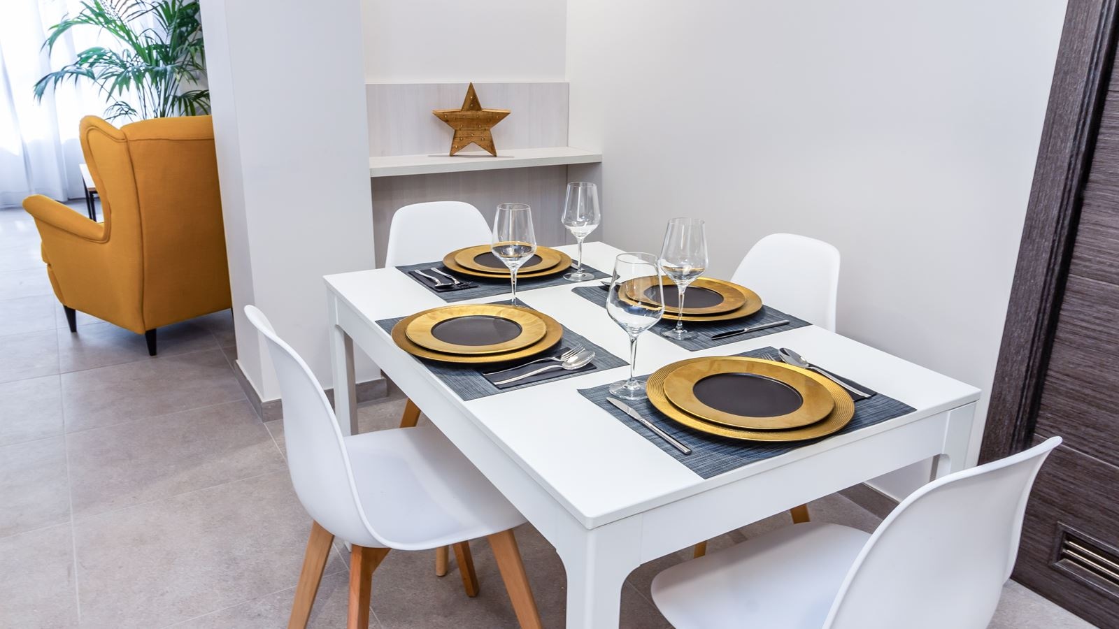 rooms-deluxe-suite-2-bedrooms