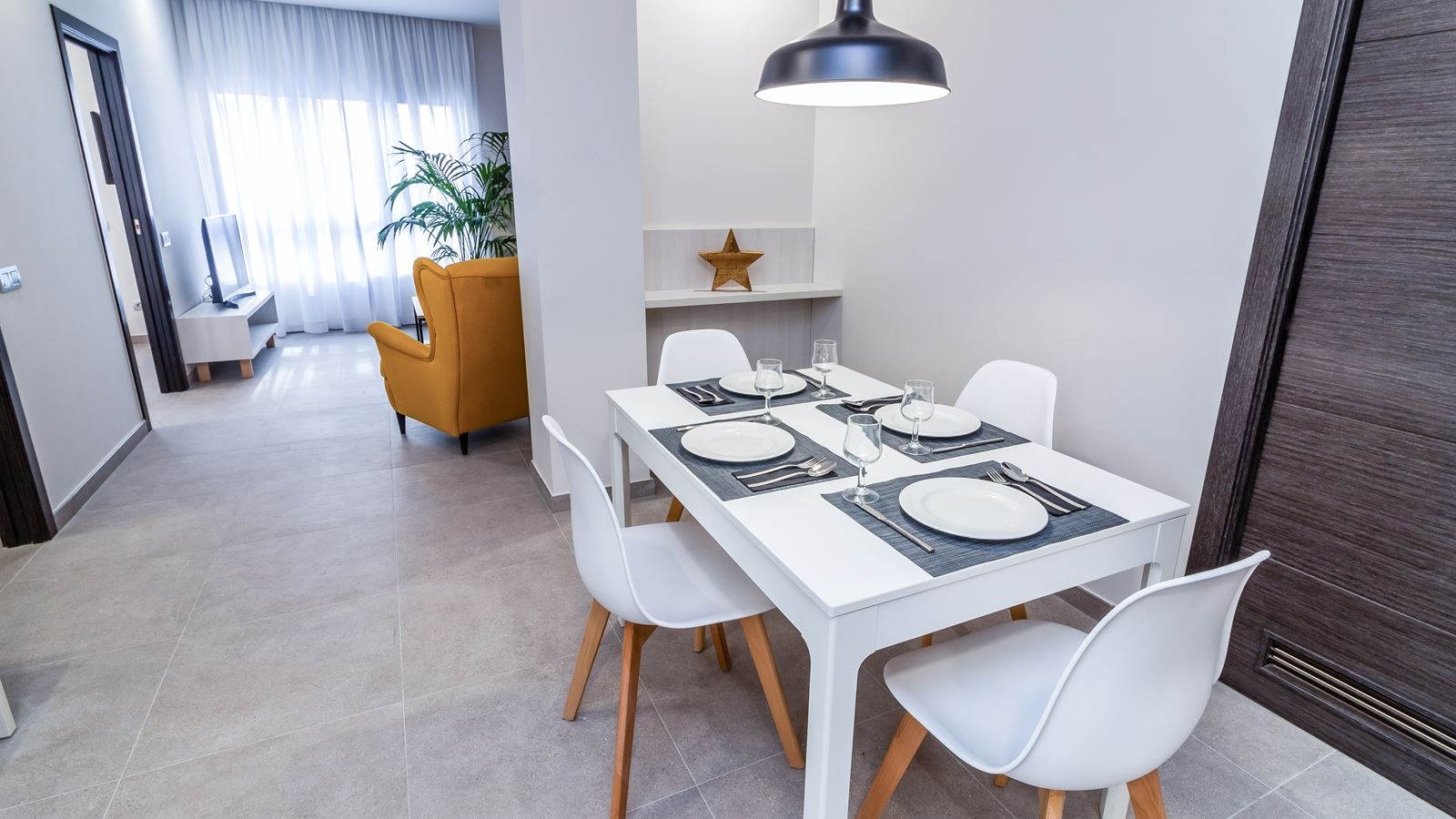 rooms-deluxe-suite-2-bedrooms