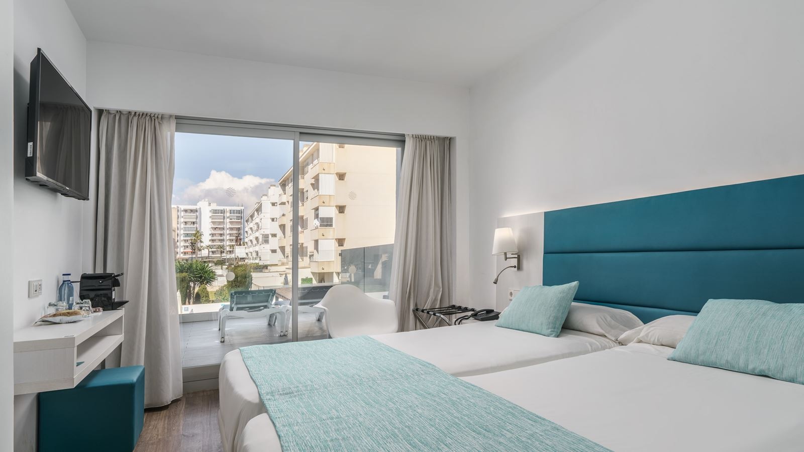 rooms-double-superior-with-terrace