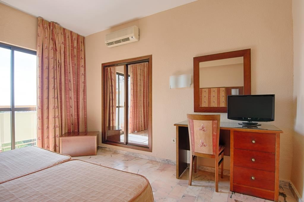 rooms-double-standard