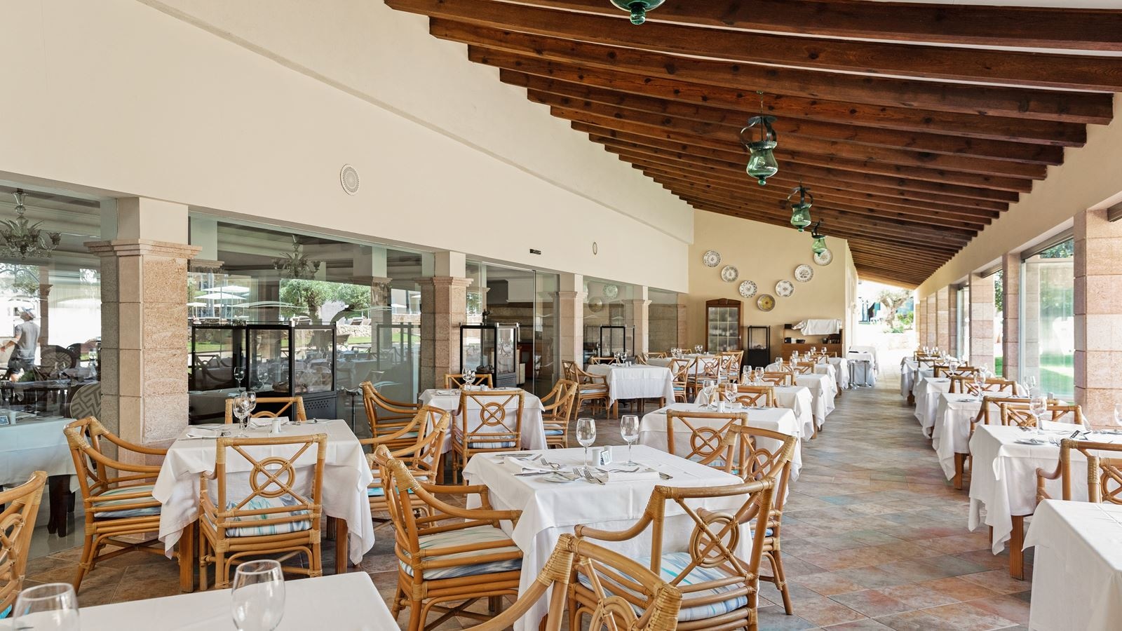 restaurants-main-restaurant