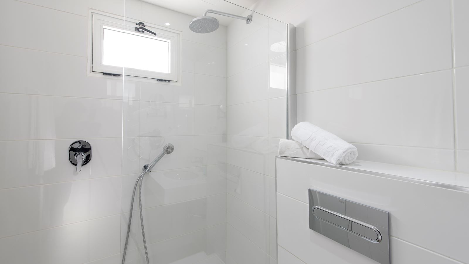 rooms-studio-superior-balcony-or-terrace