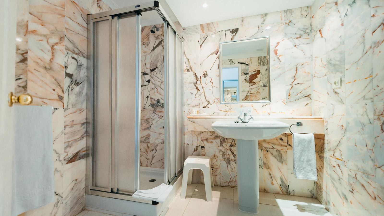 rooms-apartment-1-bedroom