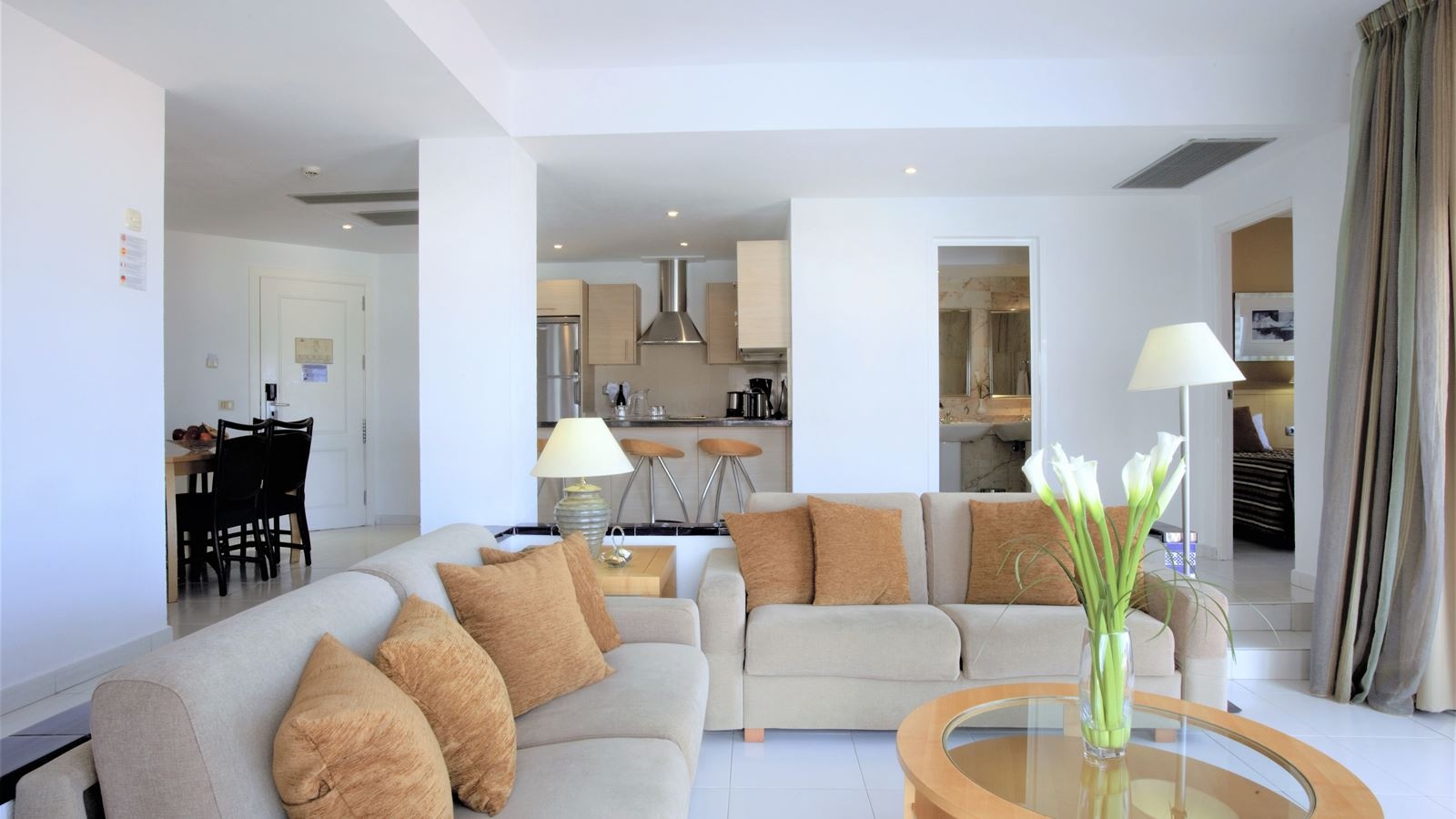 rooms-apartment-2-bedrooms