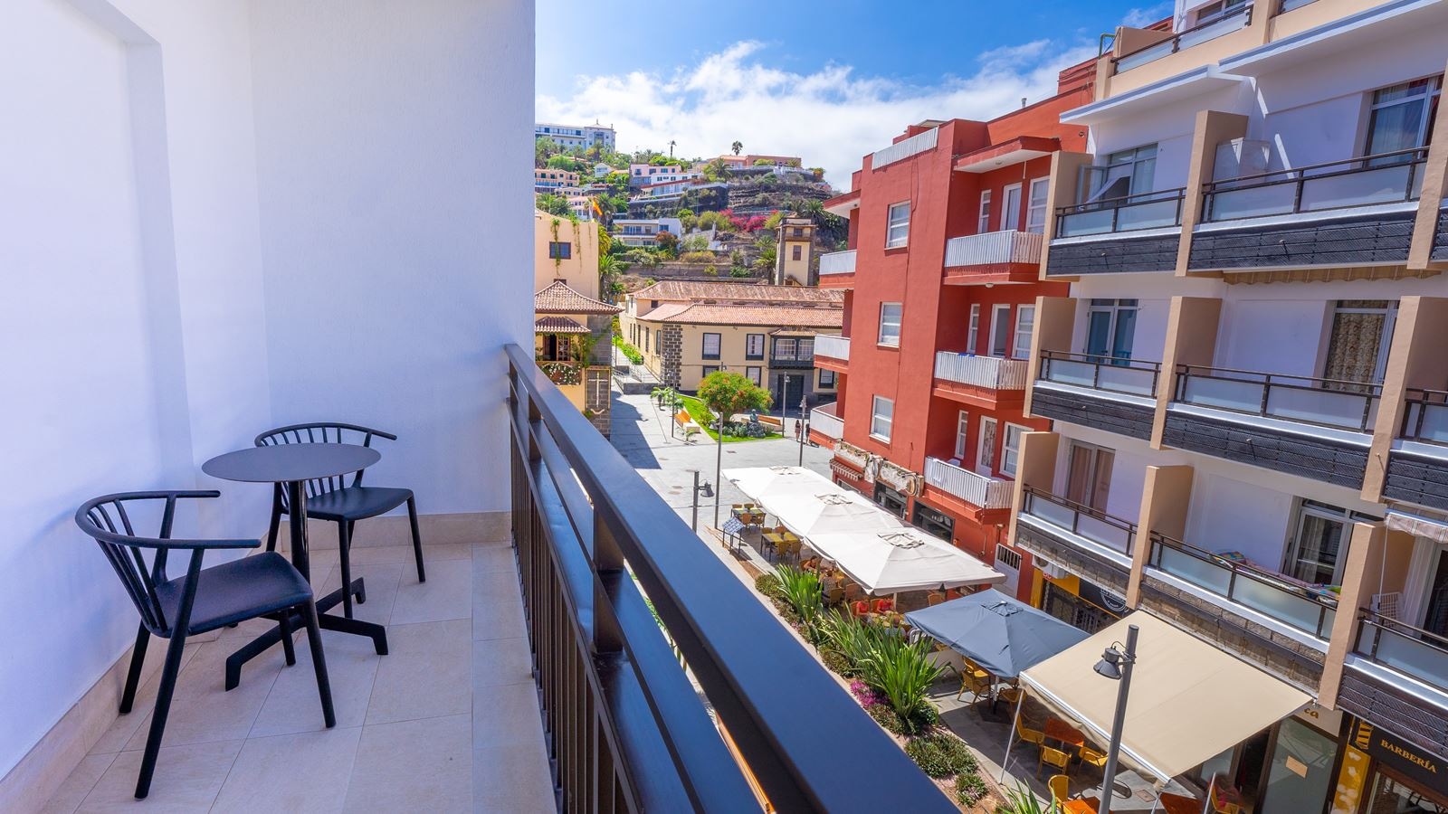 rooms-standard-with-balcony