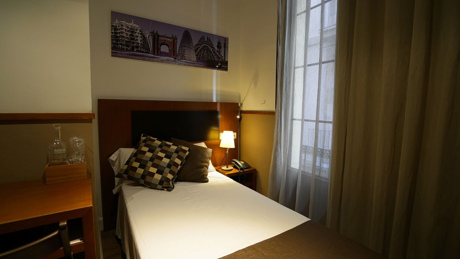 rooms-double-or-twin-standard