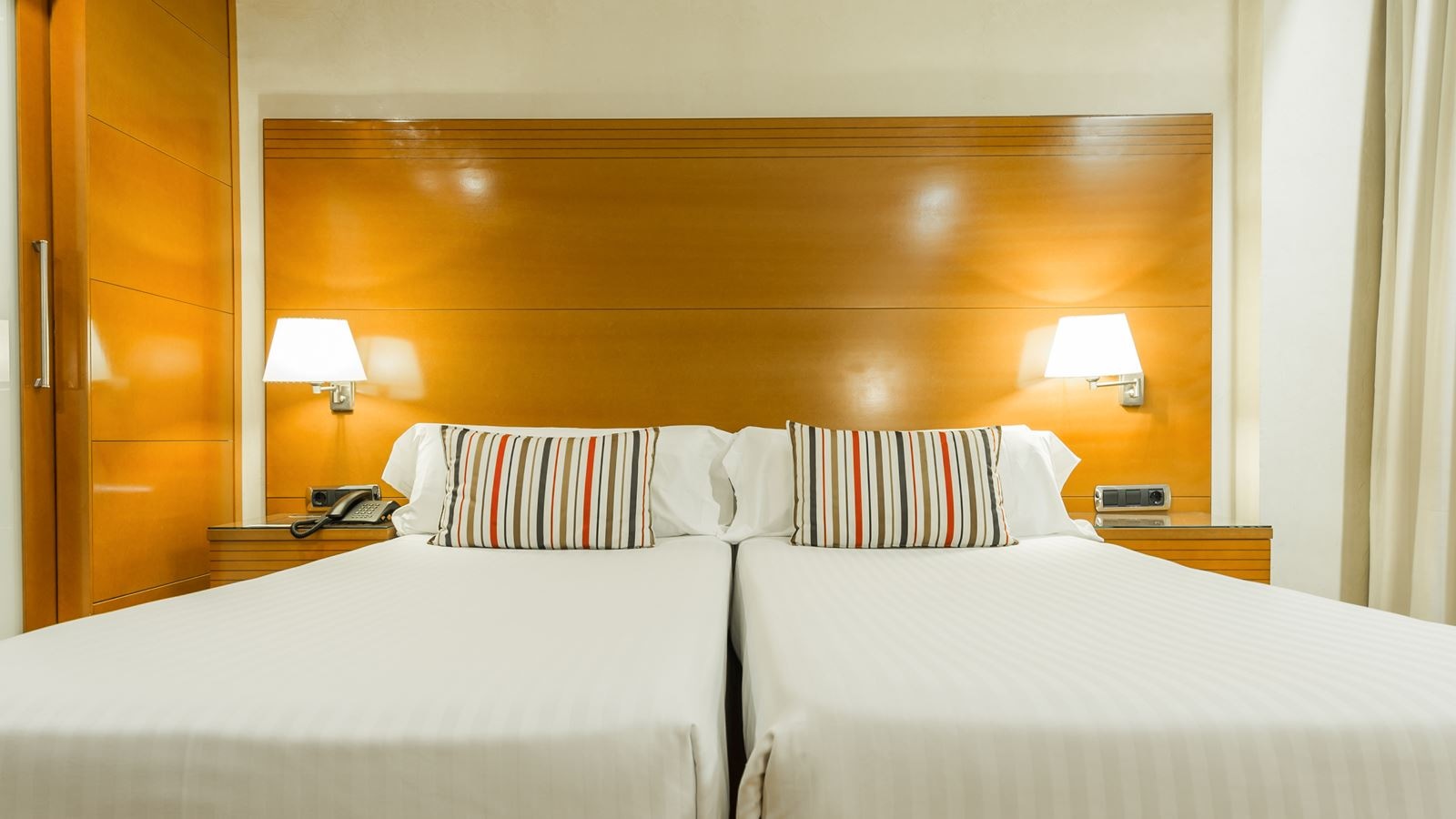 rooms-junior-suite-with-terrace