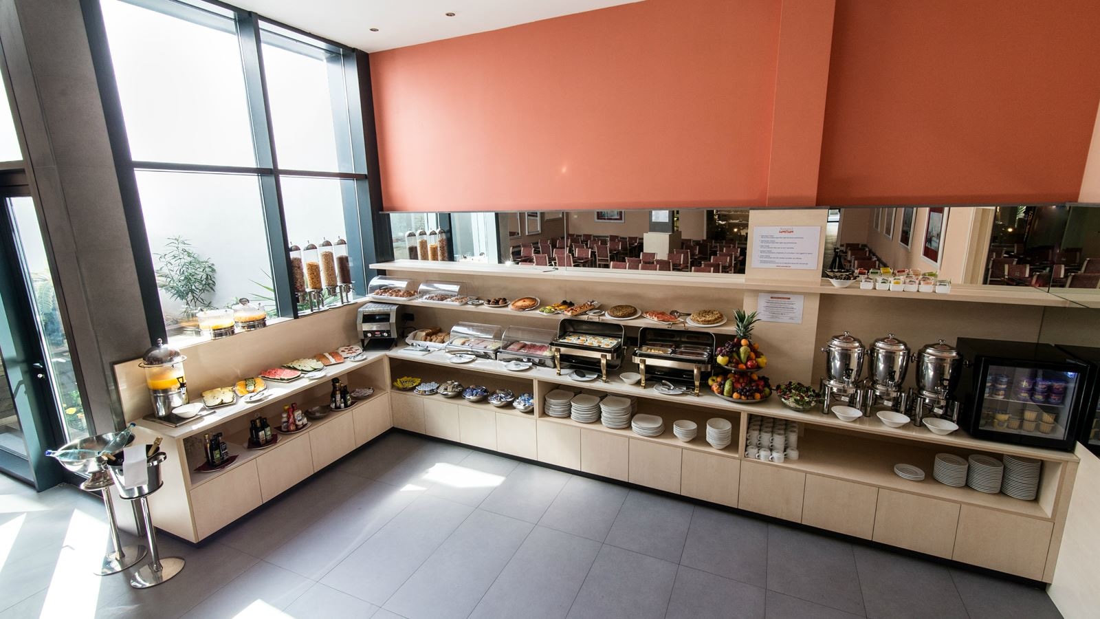 restaurants-restaurants