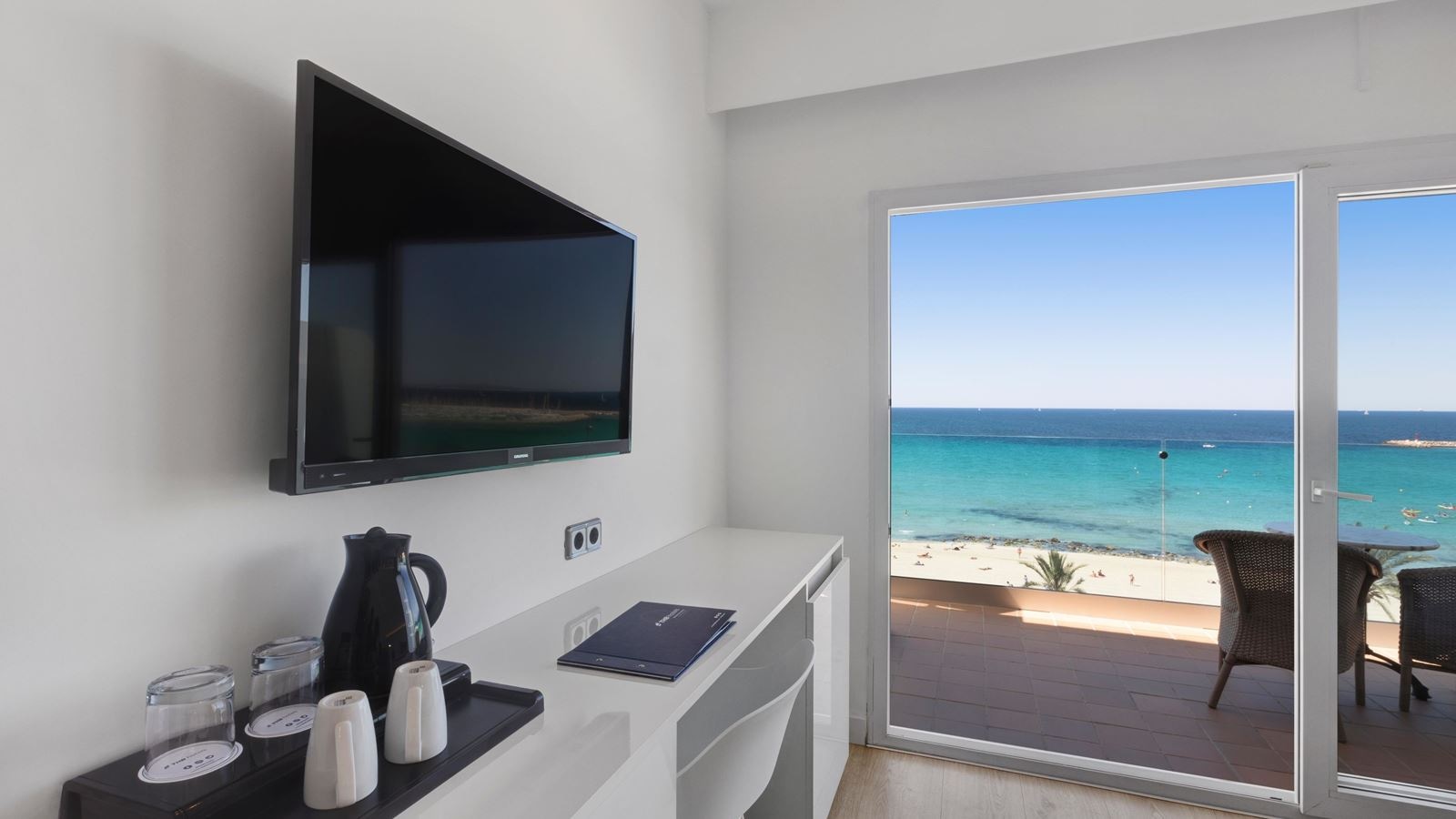 rooms-junior-suite-sea-view
